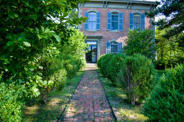 101 E Burton St, Kirksville, MO 63501